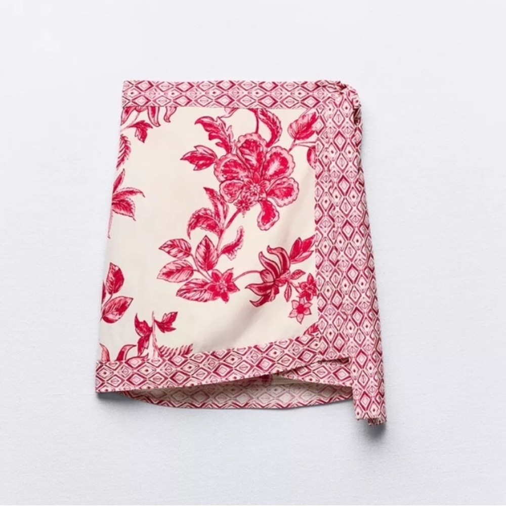 ZARA PAREO floral Red and Cream Scarf SIZE XS
